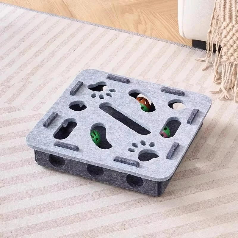 Felt Interactive Cat Puzzle Box